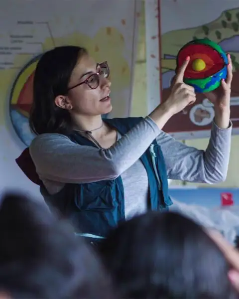 Panorama laboral en geociencias: El 54.8% de los profesionales tiene empleo en su campo