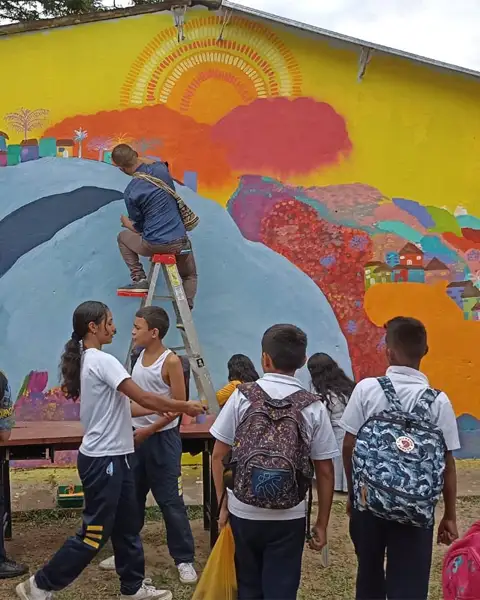 La geología como motor del desarrollo sostenible: ACGGP se une al llamado global por una educación con base en la tierra